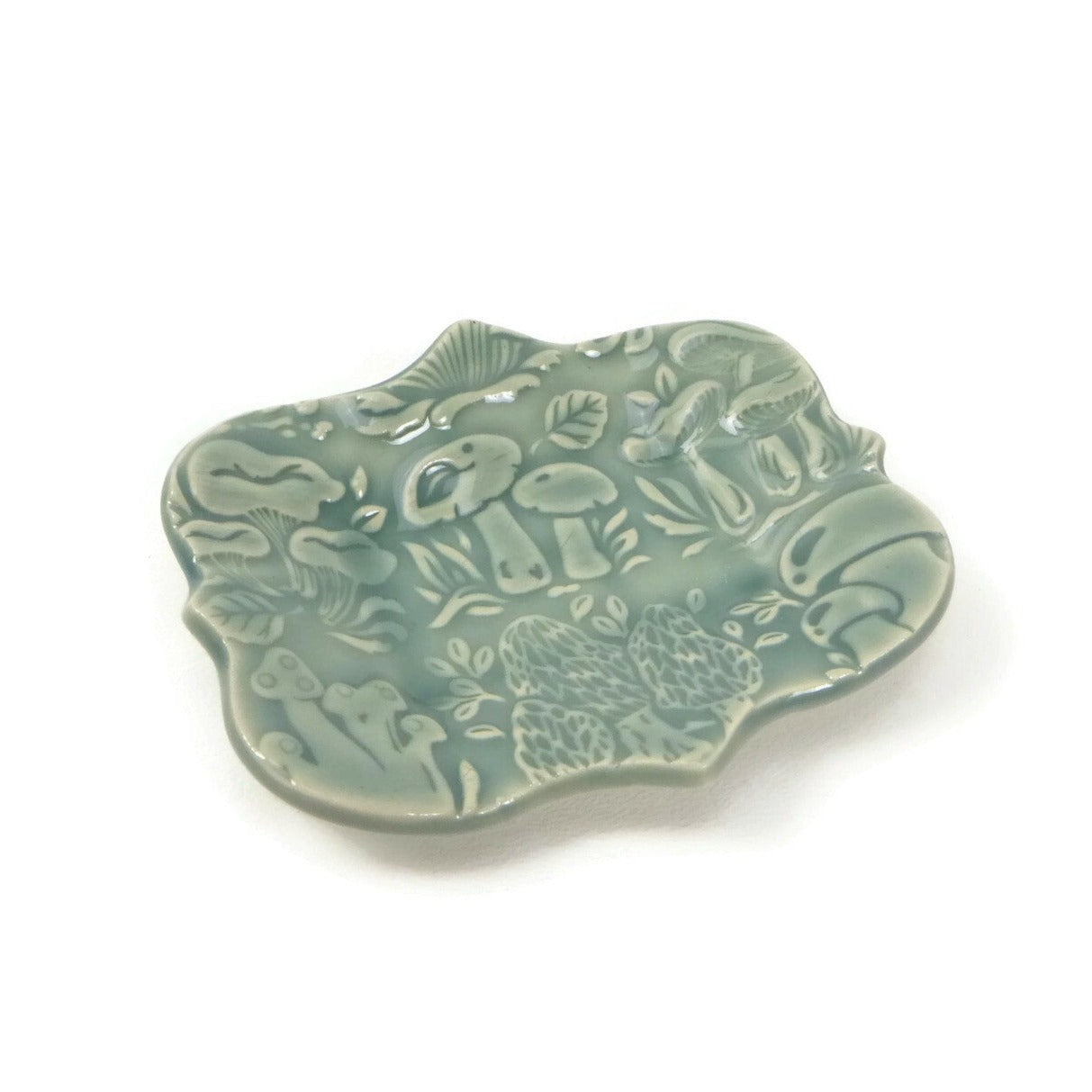 Large scalloped trivet with mushroom patterning (Choose your color!)