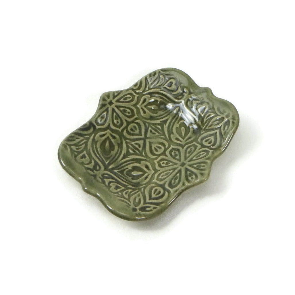 Large Scalloped Trivet with Forest Patterning (Choose your Color!)