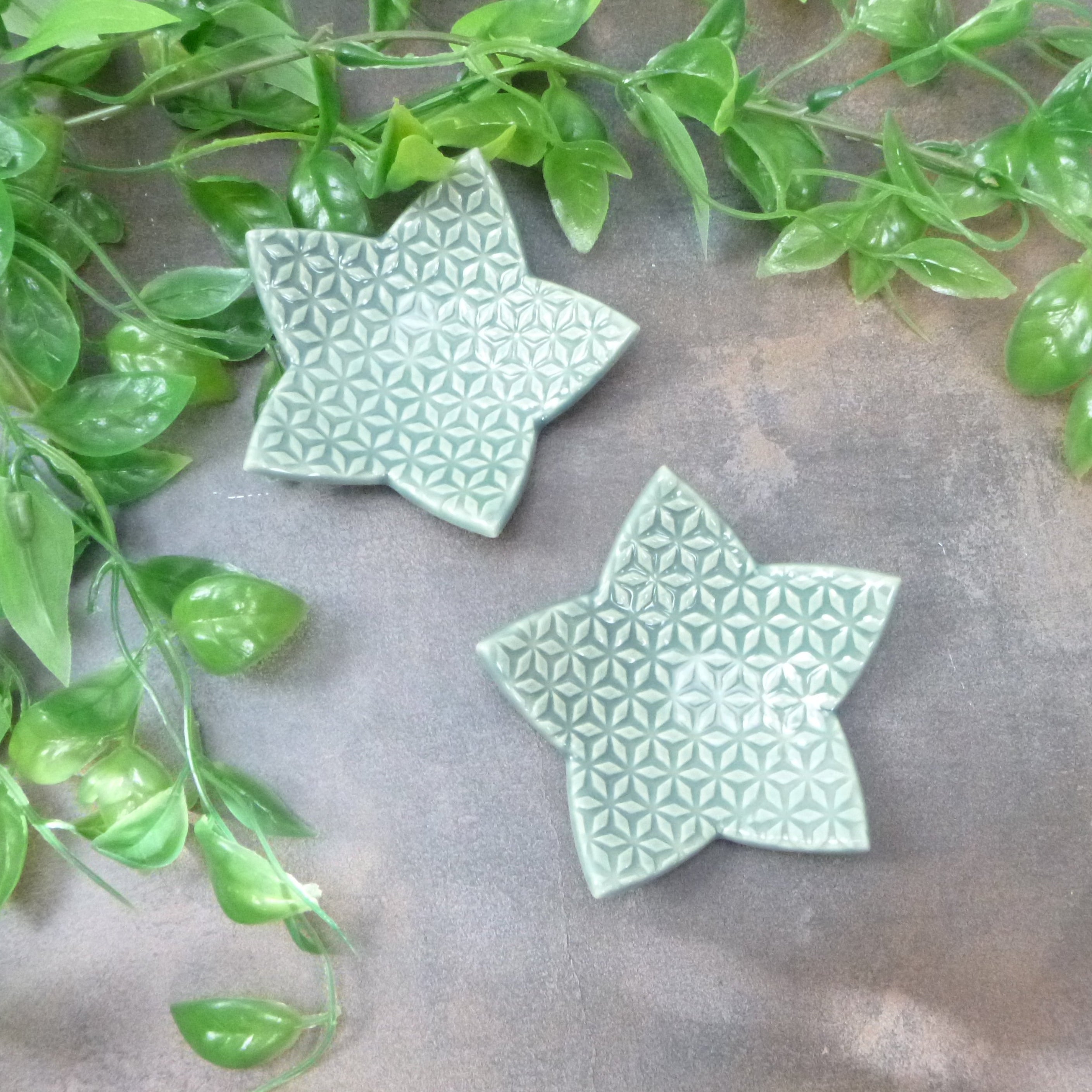 Star Shaped Trivet with Fog Grey Sashiko Pattern