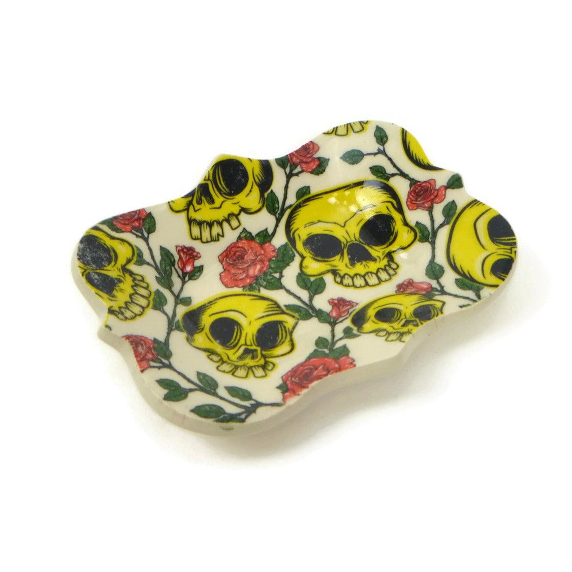 Large Scalloped Skull and Roses Trivet