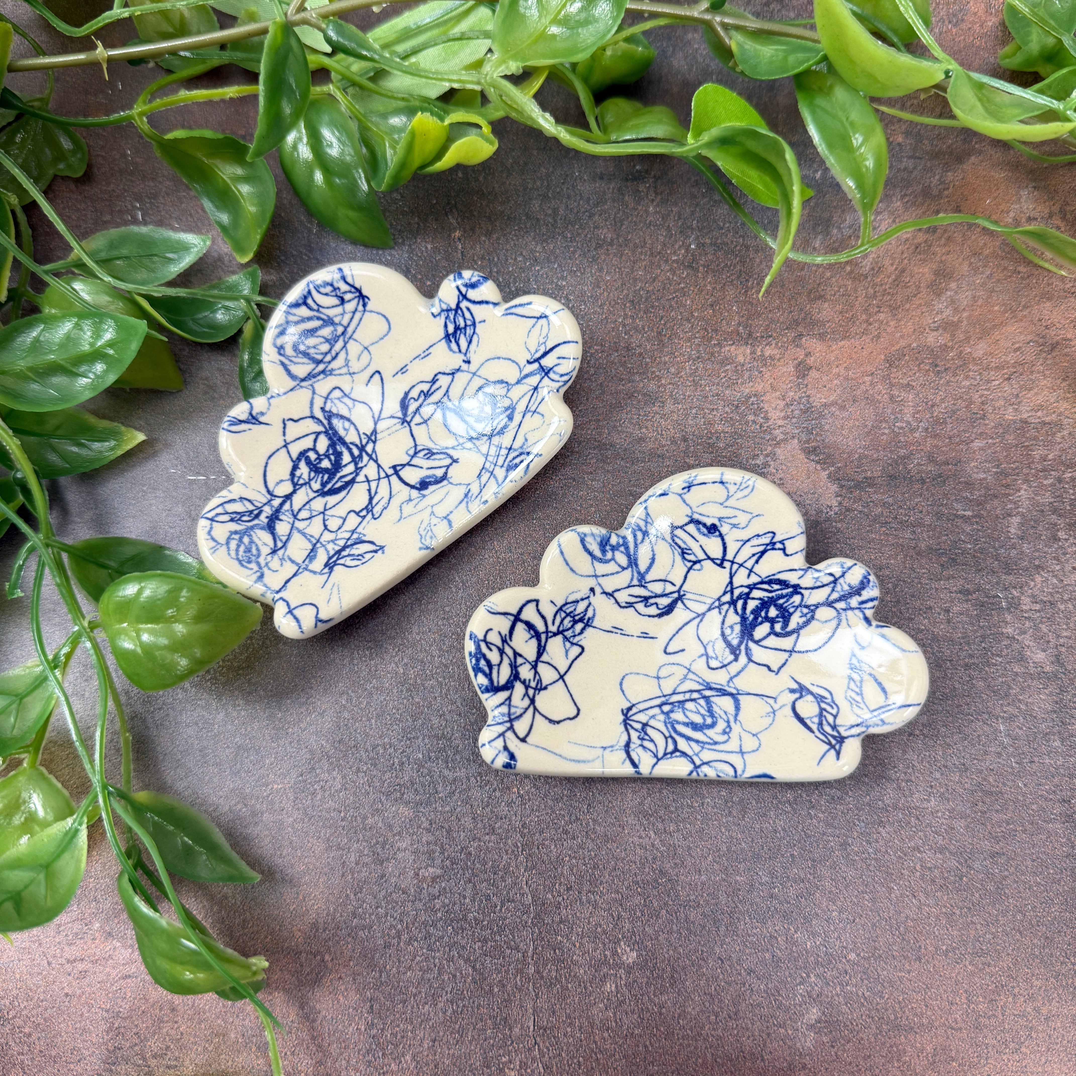 Cloud Shaped Trivet with Blue Rose Pattern