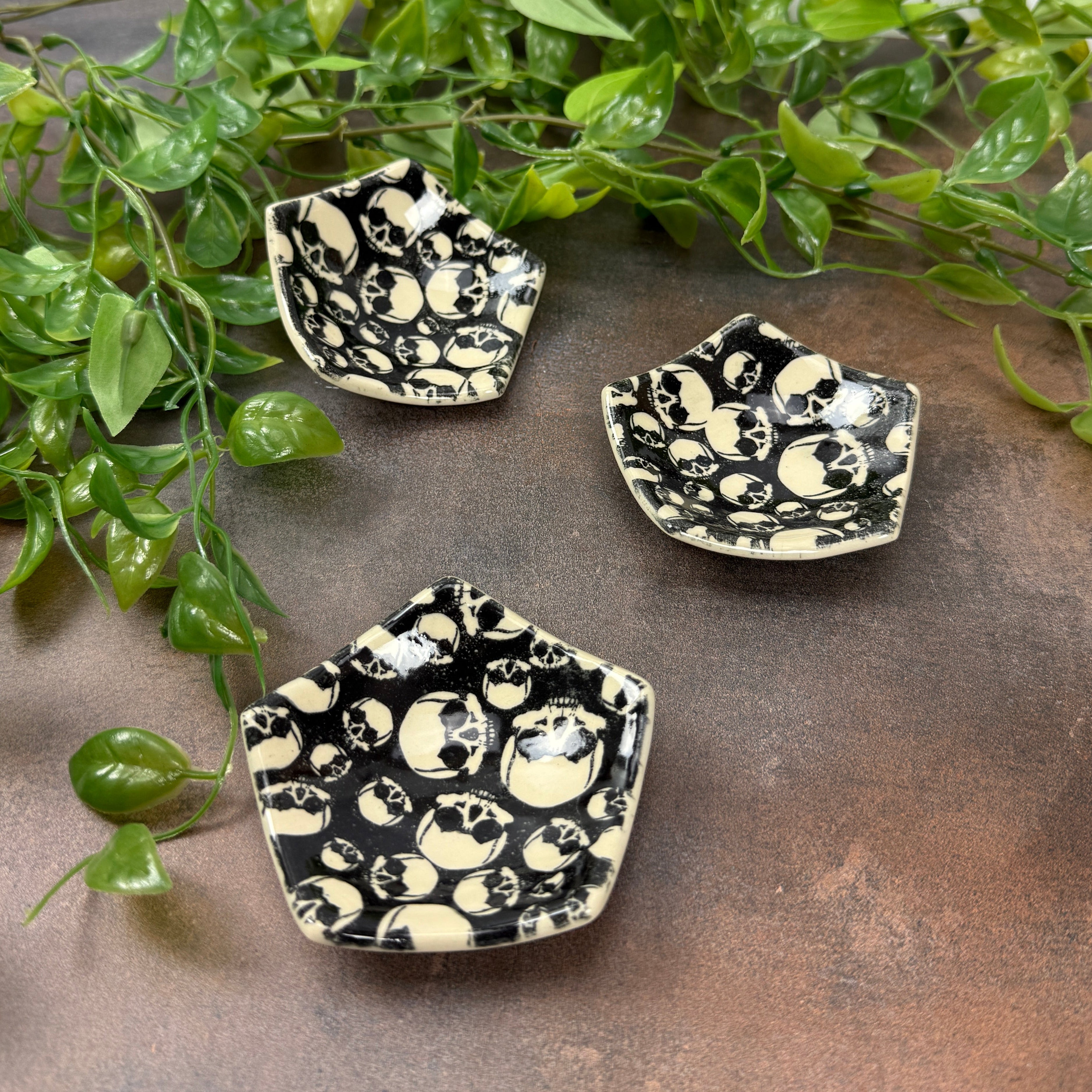 Black and White Skulls Pentagon Trivet