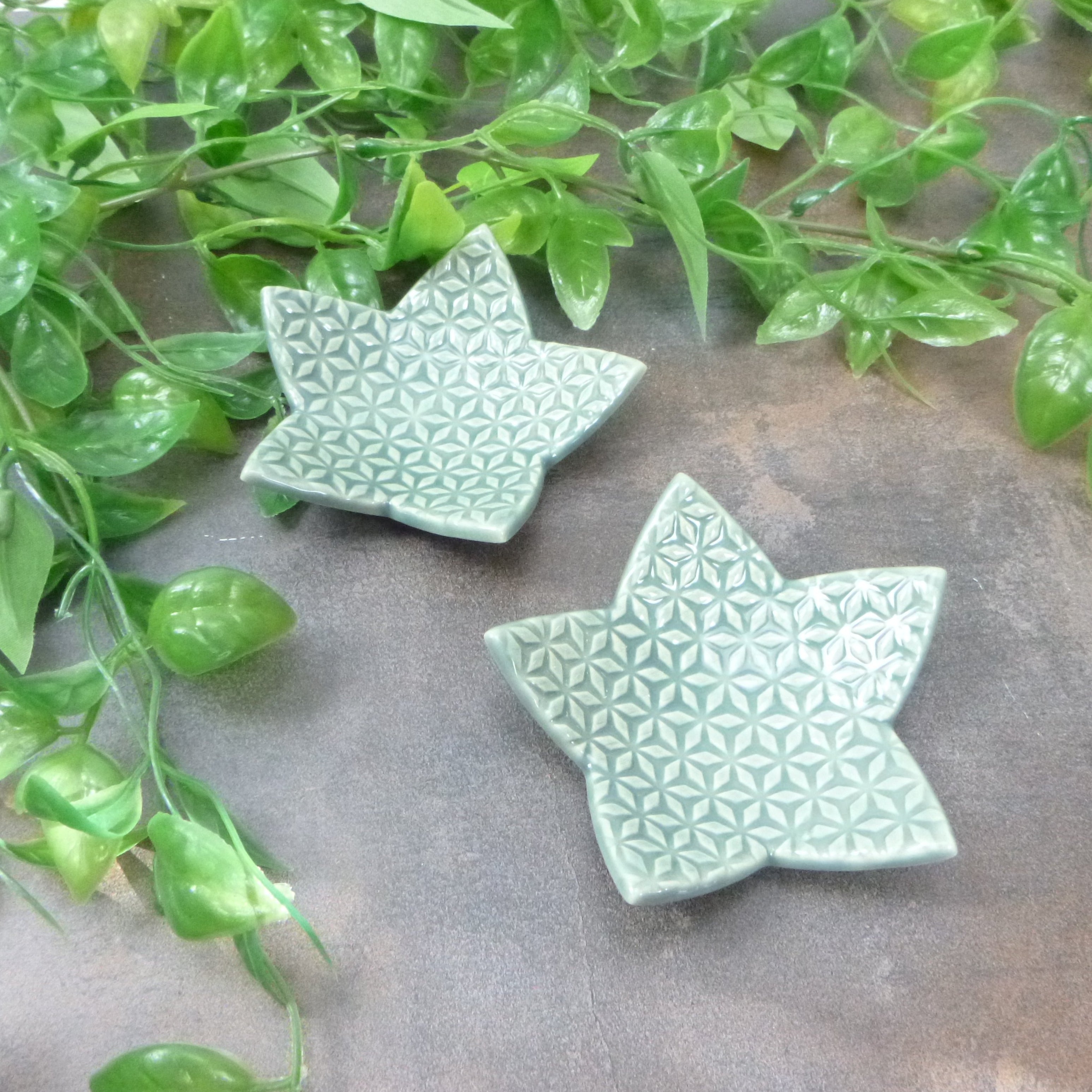 Star Shaped Trivet with Fog Grey Sashiko Pattern