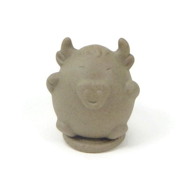 Bull Tea Pet